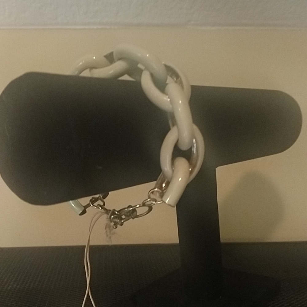 Bracelet - Picture 2 of 2